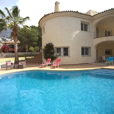 Villa La Guatla *